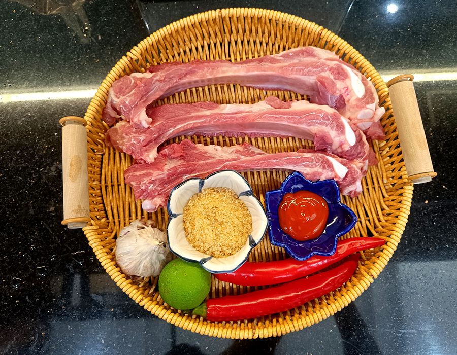 Nguyên liệu món sườn xào chua ngọt